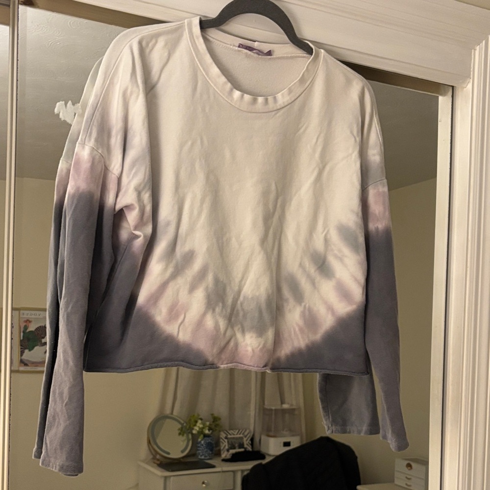 Tie-Dye Long Sleeve Shirt